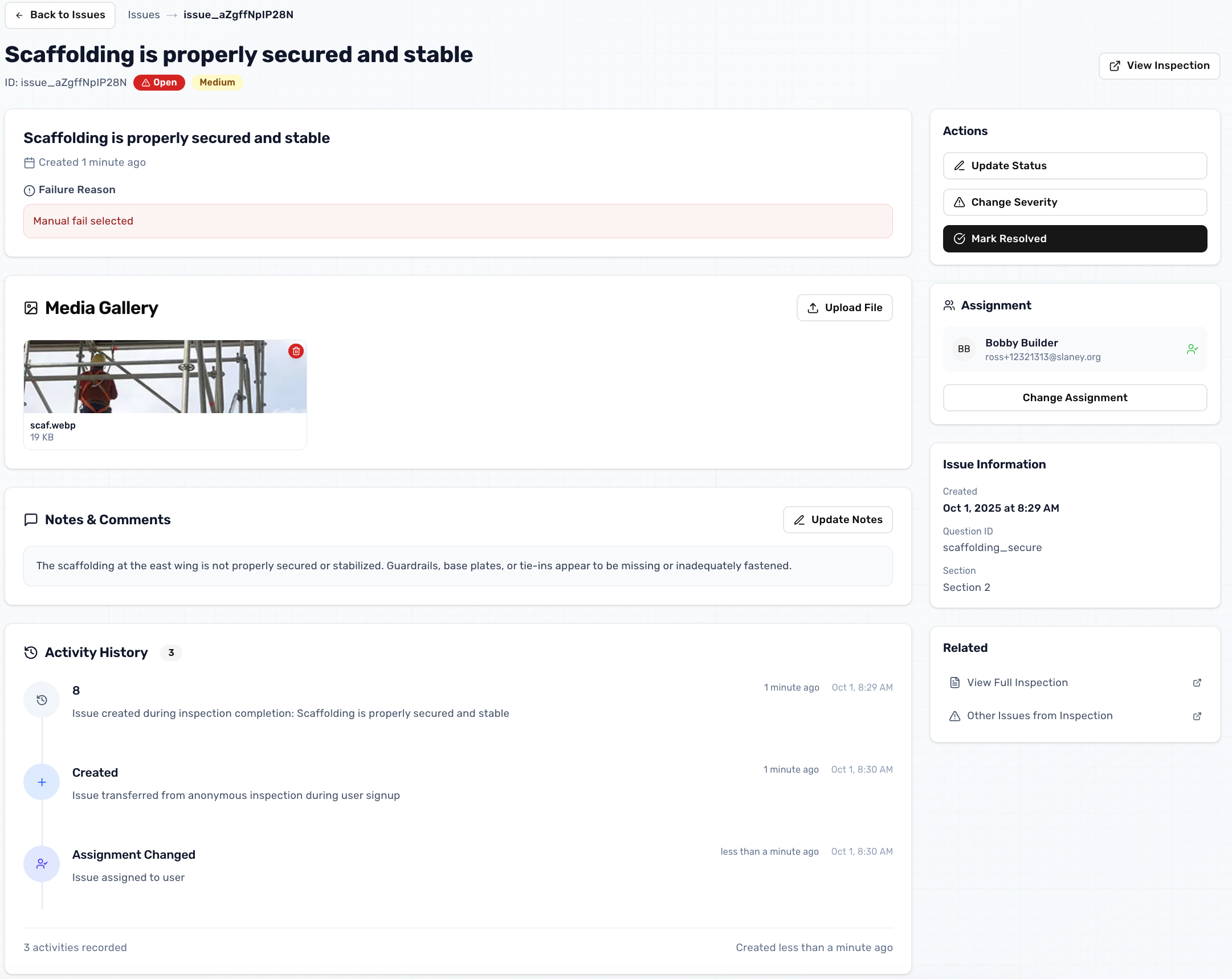 Issue tracking dashboard